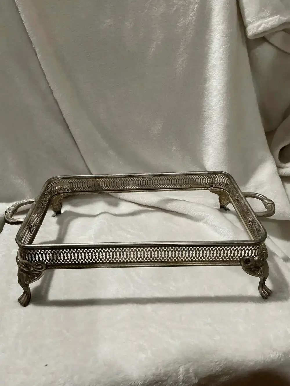 VTG Silverplate Gallery Casserole Dish Holder w/Pierced Design & Footed Base